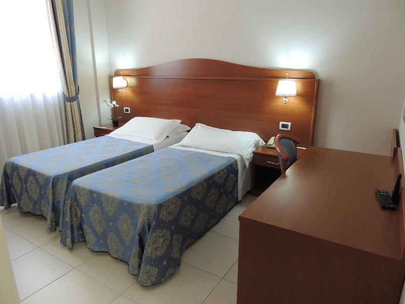 Hotel Rigolfo Μονκαλιέρι Εξωτερικό φωτογραφία