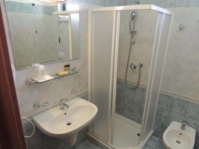Hotel Rigolfo Μονκαλιέρι Εξωτερικό φωτογραφία