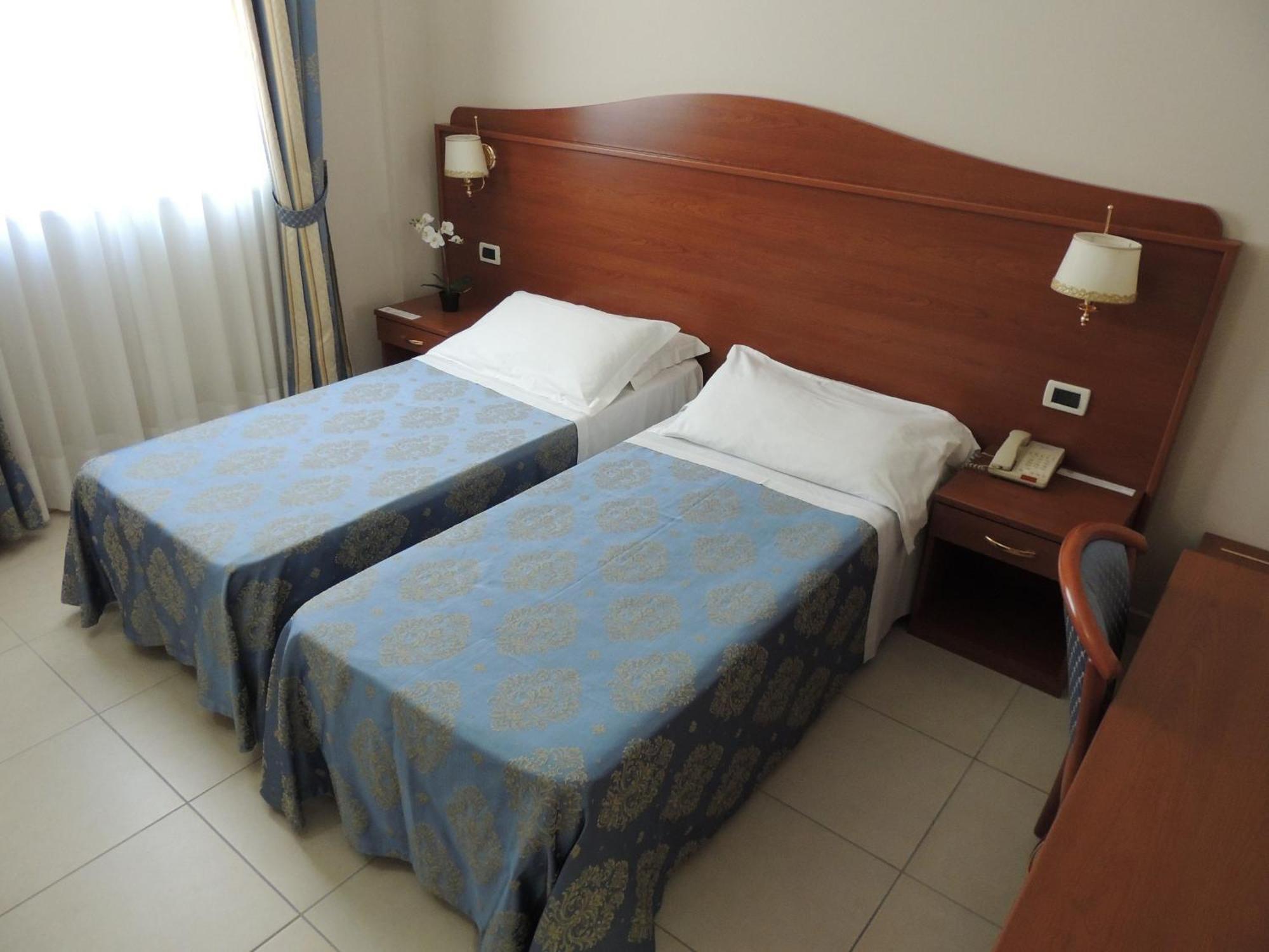 Hotel Rigolfo Μονκαλιέρι Εξωτερικό φωτογραφία