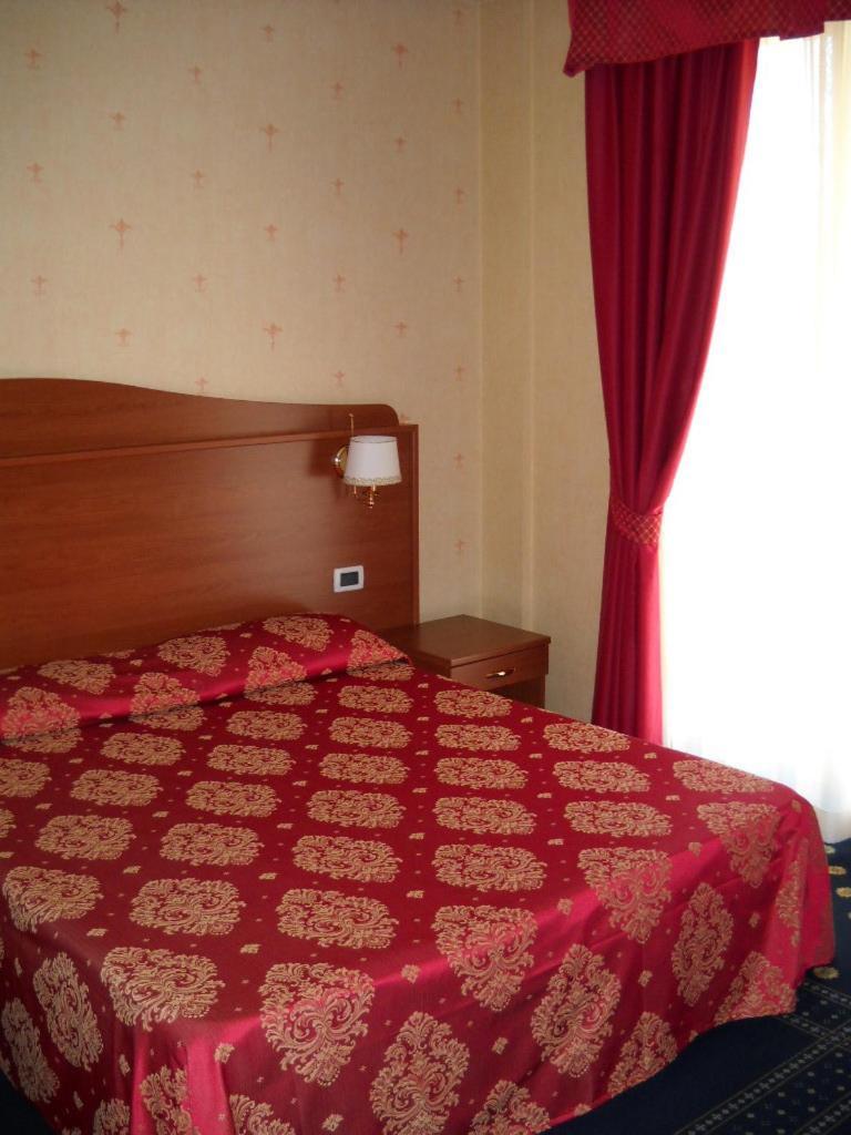 Hotel Rigolfo Μονκαλιέρι Εξωτερικό φωτογραφία