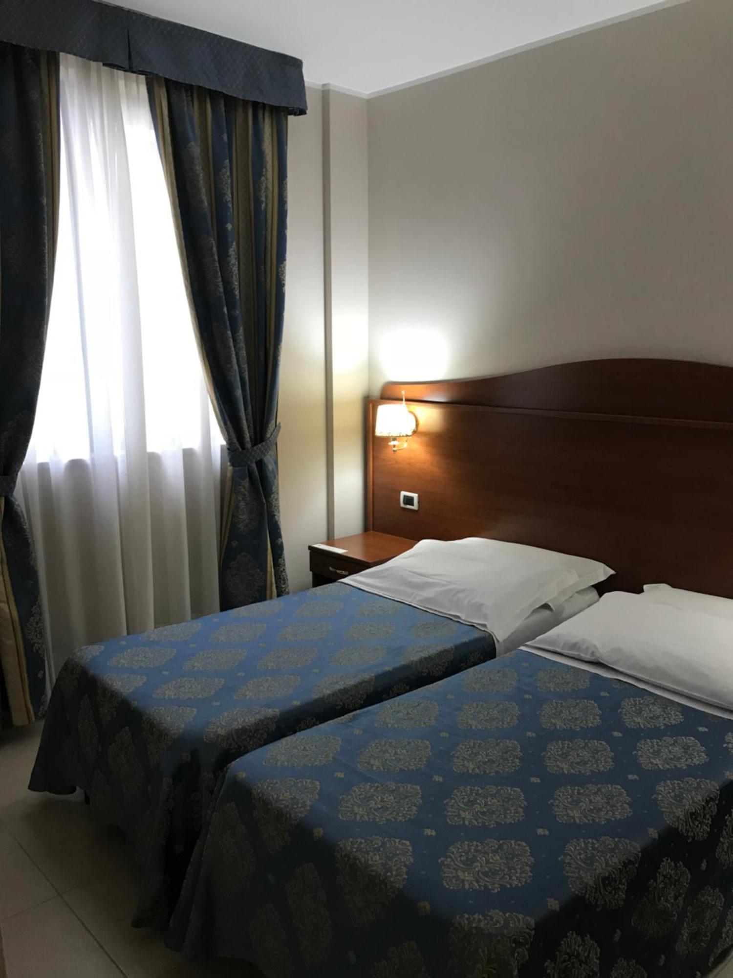 Hotel Rigolfo Μονκαλιέρι Εξωτερικό φωτογραφία